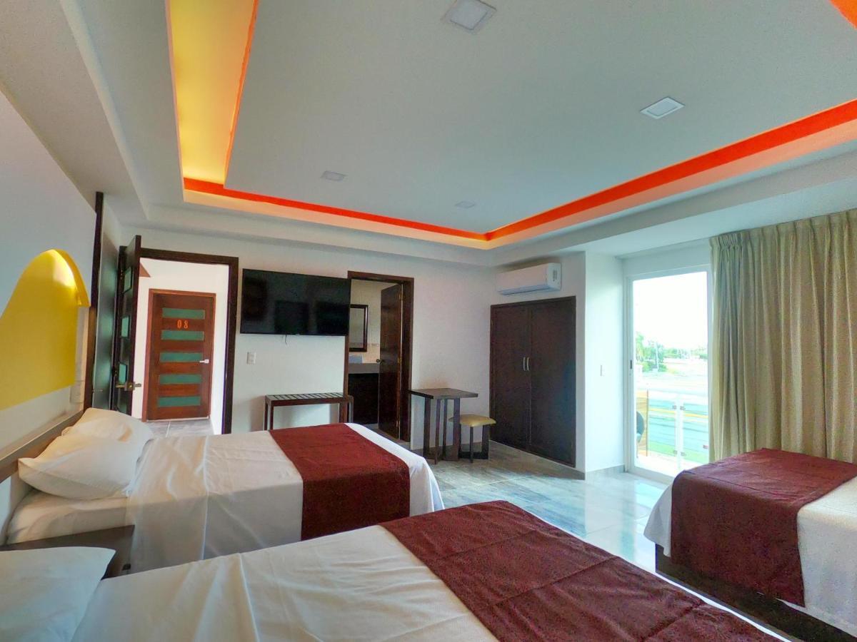 Framfor Inn Chetumal Bagian luar foto